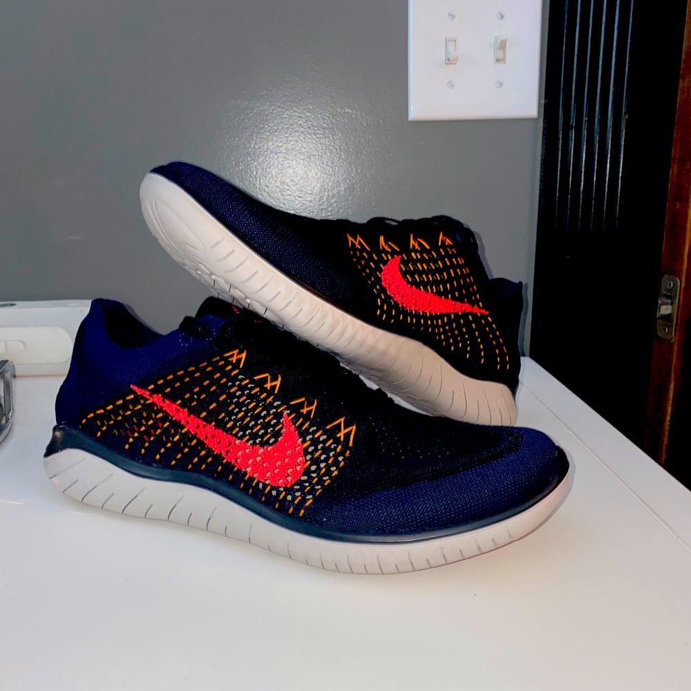 Nike free rn fly knit